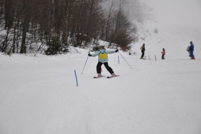  Sección de esquí infantil 